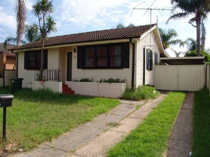 Hillview Parade, Lurnea NSW 2170