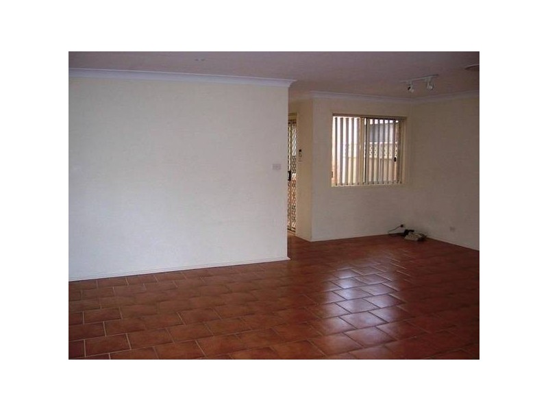 Wattle Grove NSW 2173