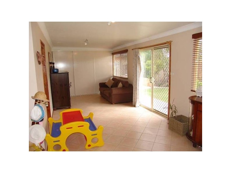 Wattle Grove NSW 2173