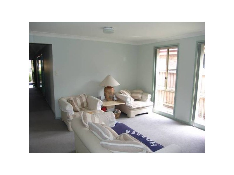 Wattle Grove NSW 2173