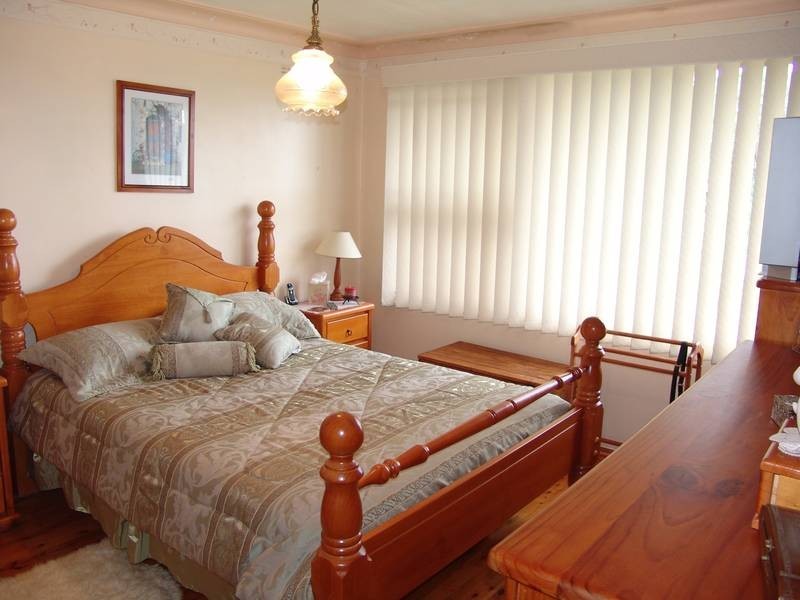 West Hoxton NSW 2171