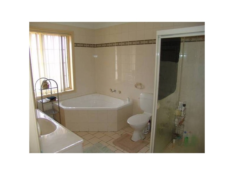 97a Nineteenth Avenue, Hoxton Park NSW 2171