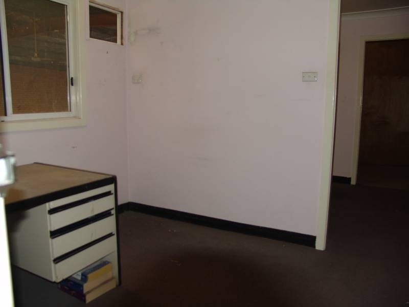 4/64 Heathcote Road, Moorebank NSW 2170