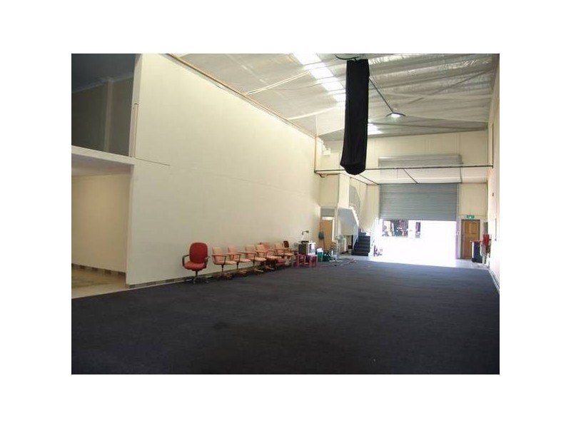 1/13 Frost Road, Campbelltown NSW 2560