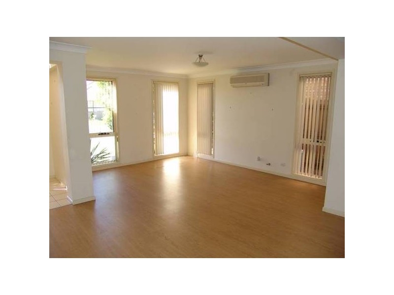 22 Andrews Cct, Horningsea Park NSW 2171