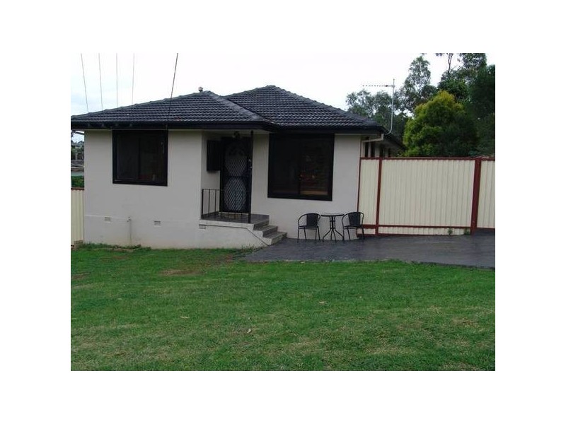 Busby NSW 2168