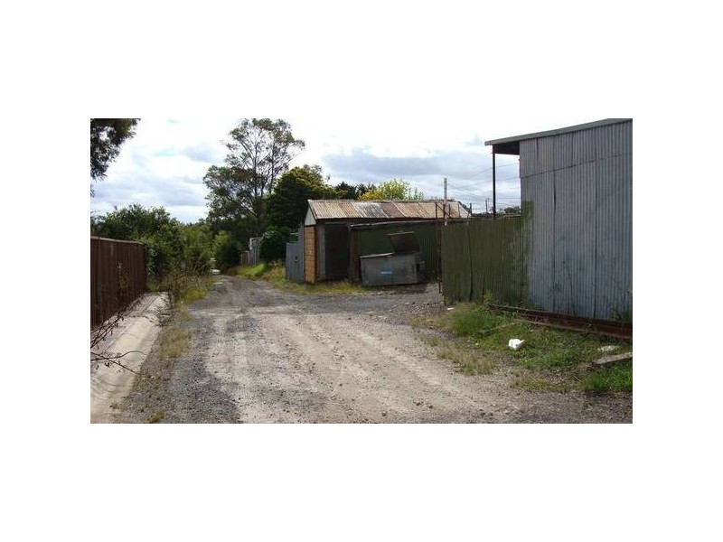 The Oaks NSW 2570