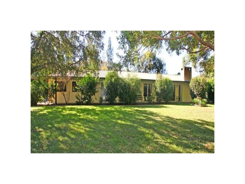 11 Blomfield Street, Denham Court NSW 2565