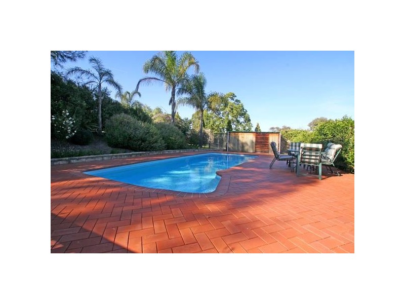 11 Blomfield Street, Denham Court NSW 2565