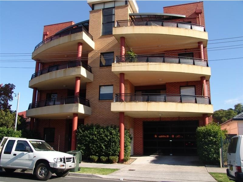 3/69 Bathurst Street, Liverpool NSW 2170