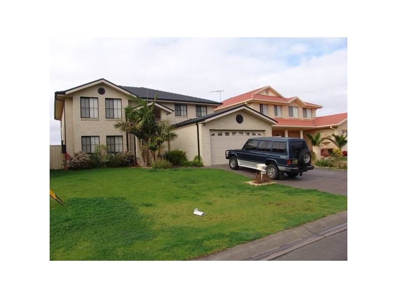 6 MACKSVILLE STREET, Hoxton Park NSW 2171