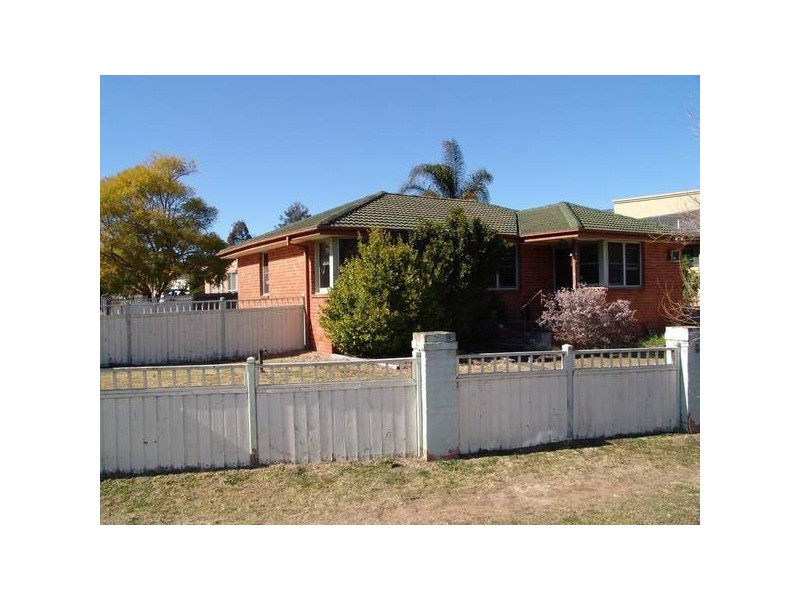 2 Markham Street, Holsworthy NSW 2173