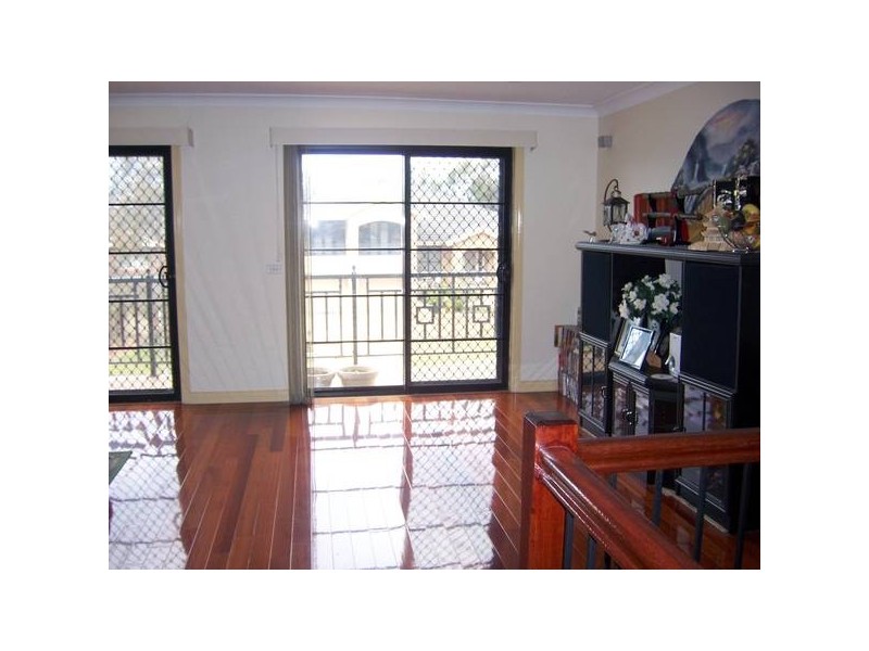 Macquarie Links NSW 2565