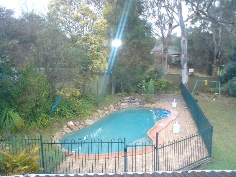 10 Glen Alpine Drive, Glen Alpine NSW 2560