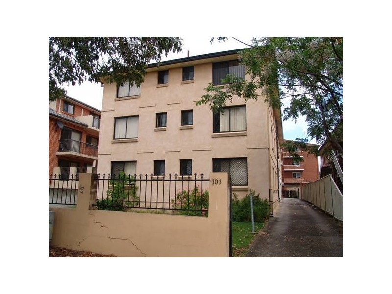 6/103 Castlereagh Street, Liverpool NSW 2170