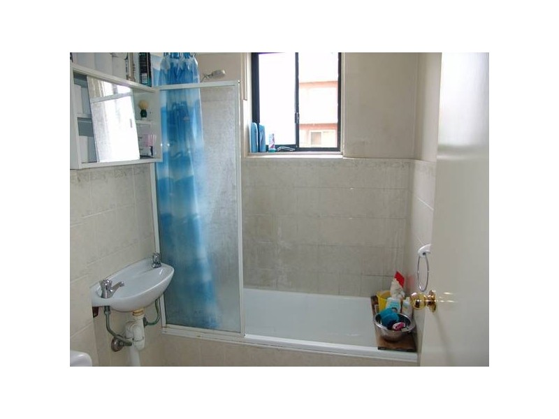 6/103 Castlereagh Street, Liverpool NSW 2170