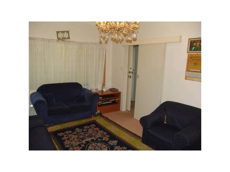 30 Flowerdale Road, Liverpool NSW 2170