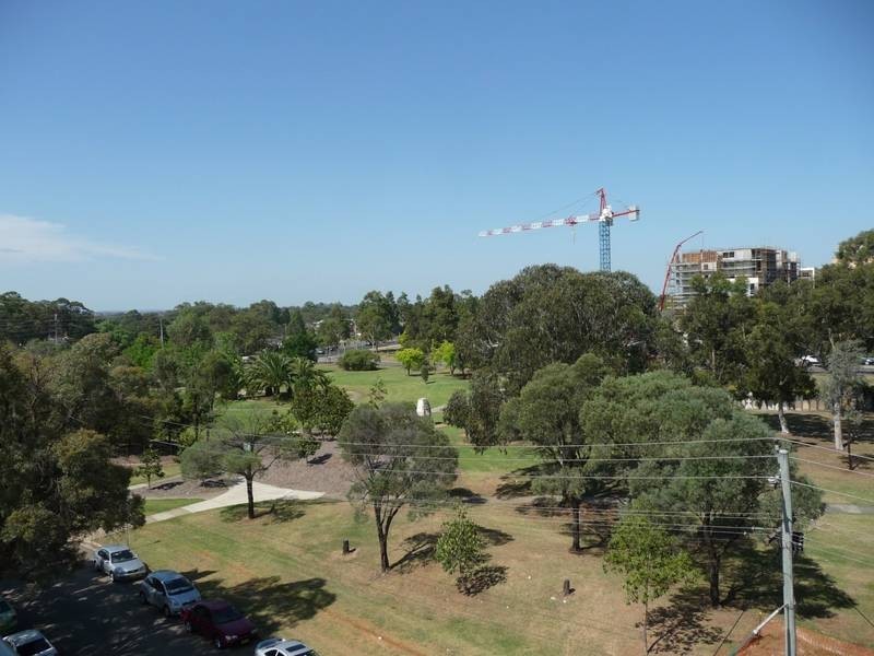 B/5-7 Northumberland Street, Liverpool NSW 2170