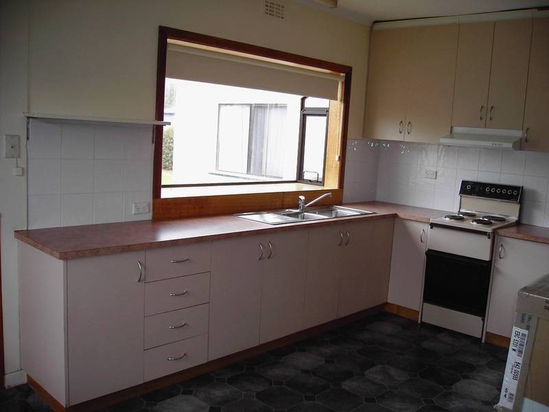 31 Russell Road, Claremont TAS 7011