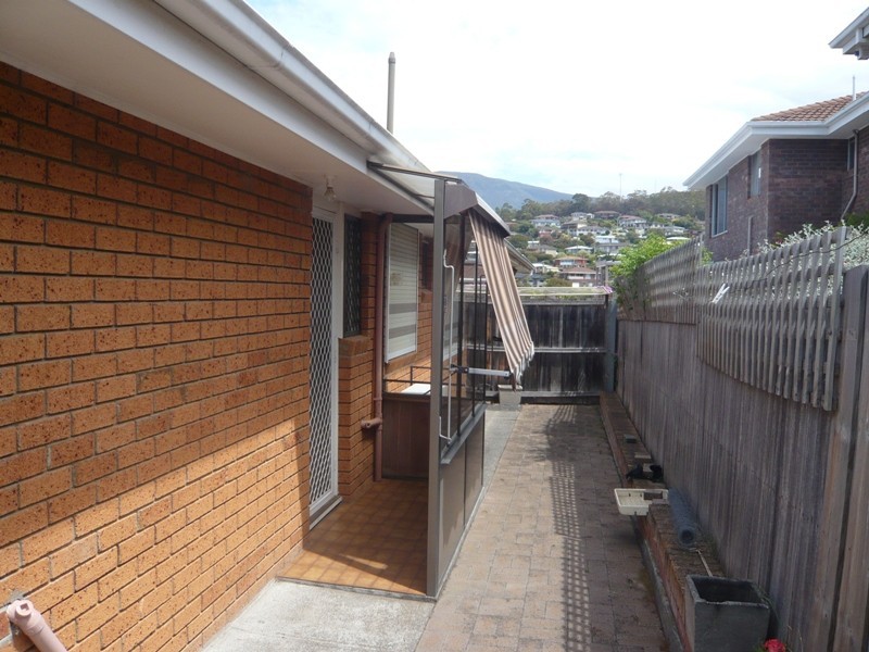 2/22 Victor Place, Glenorchy TAS 7010