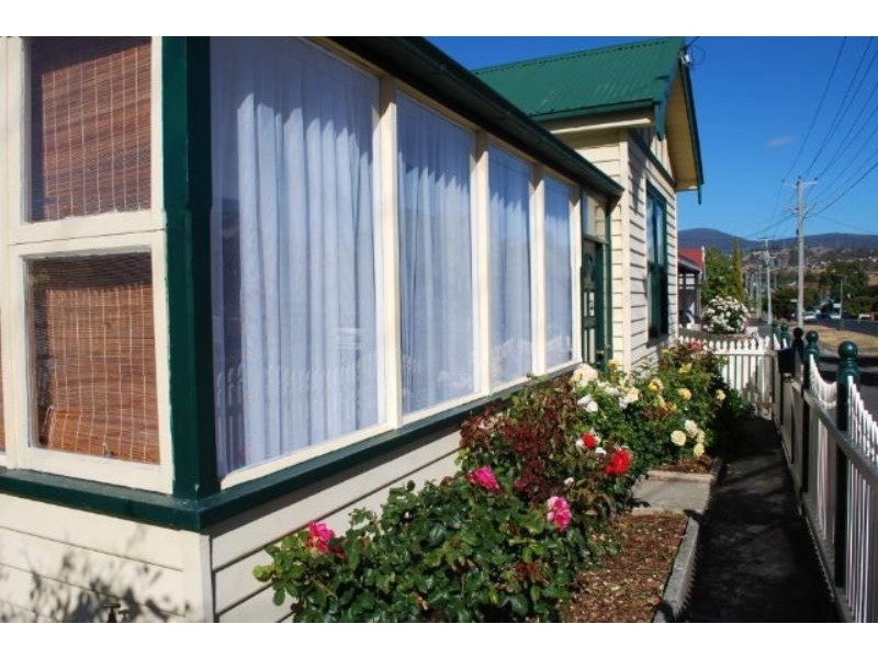 18 Pedder Street, New Town TAS 7008