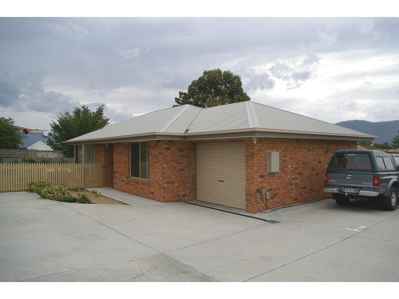 2/26 Johnston Street, Moonah TAS 7009