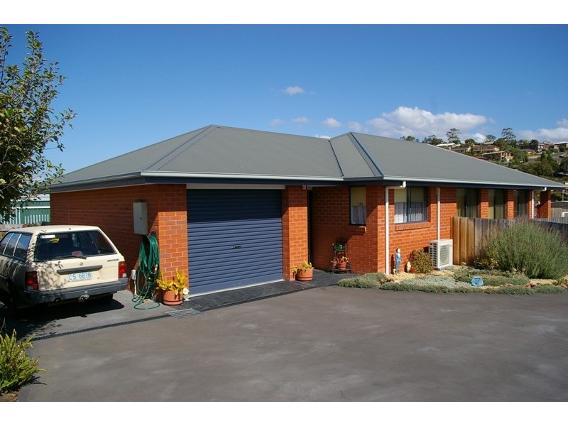 1/9 Brendan Crescent, Austins Ferry TAS 7011