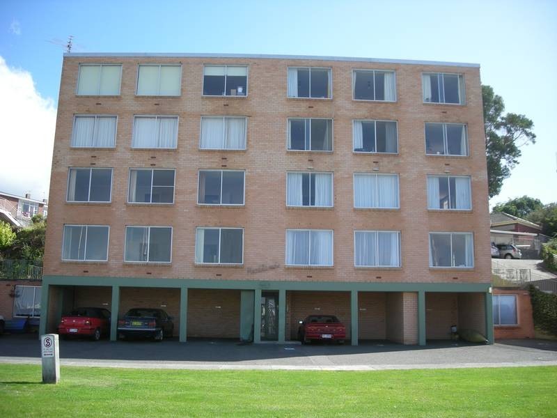 5/50 Marieville Esplanade, Sandy Bay TAS 7005