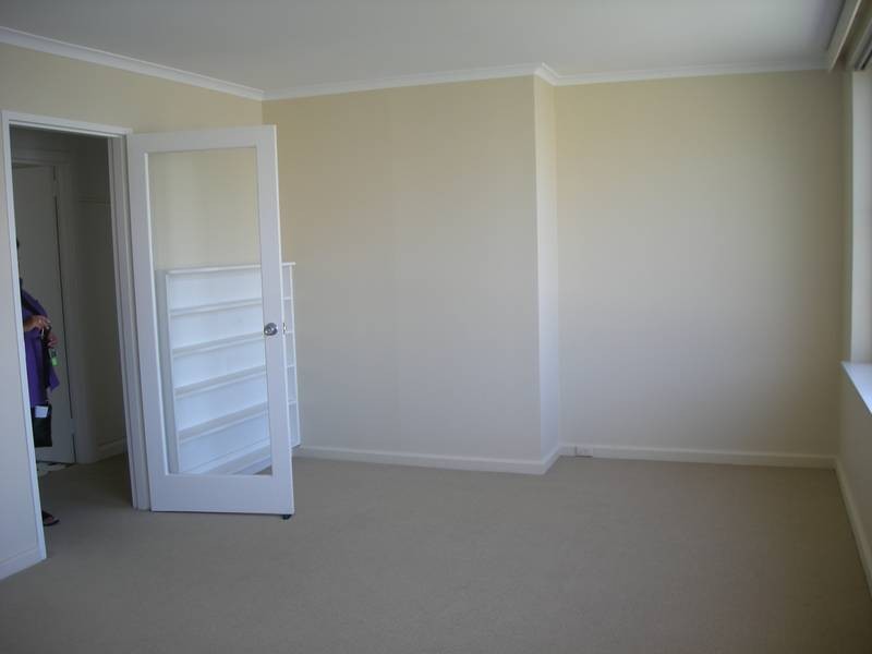 5/50 Marieville Esplanade, Sandy Bay TAS 7005