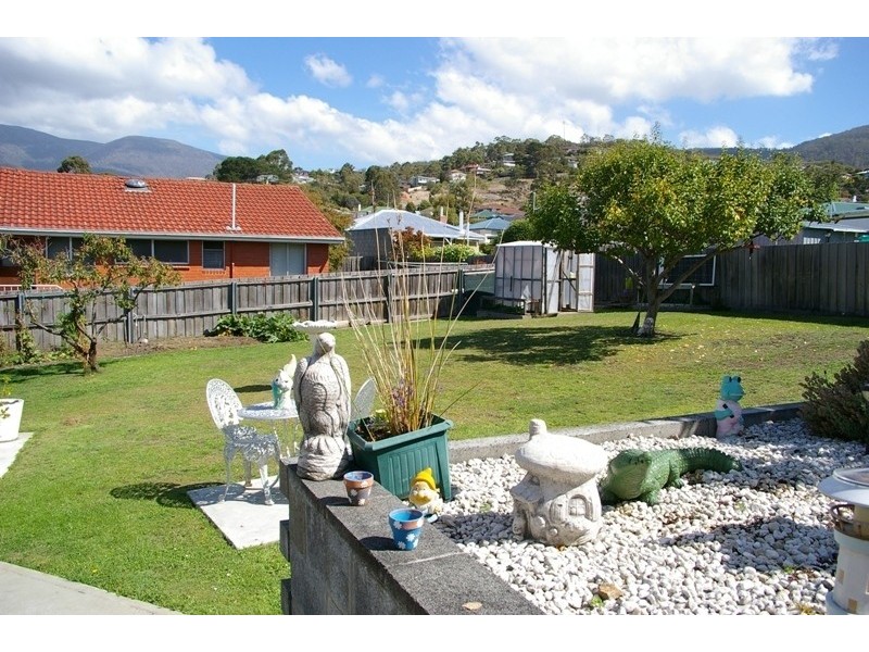 1 Victor Place, Glenorchy TAS 7010