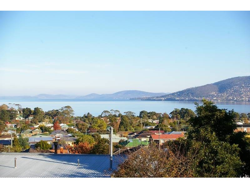 69 Waverly Street, Bellerive TAS 7018