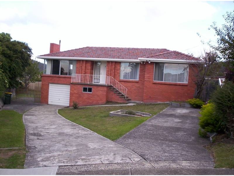 2 Baldwin Place, Lenah Valley TAS 7008