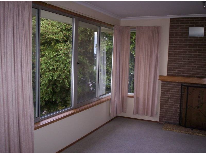 2 Baldwin Place, Lenah Valley TAS 7008