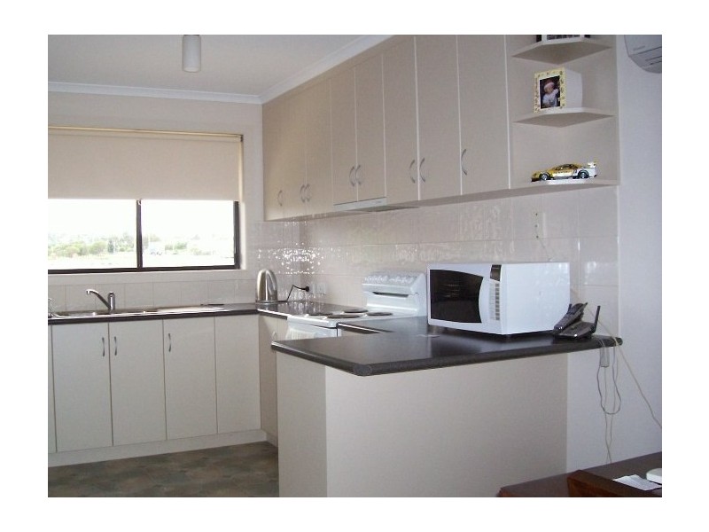 2/2 Roslyn Court, Brighton TAS 7030