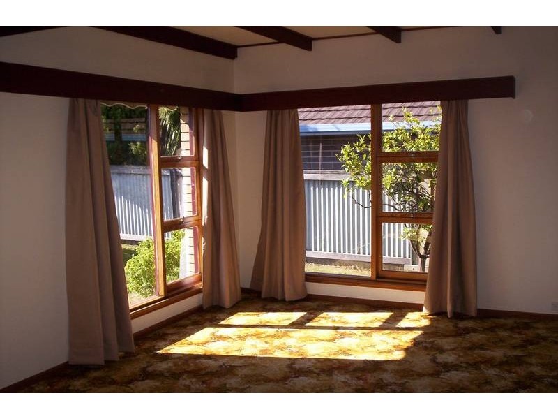 14 Silwood Avenue, Howrah TAS 7018