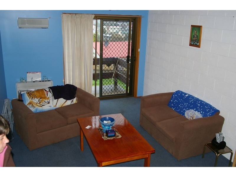 2/4 Chatterton Court, Claremont TAS 7011