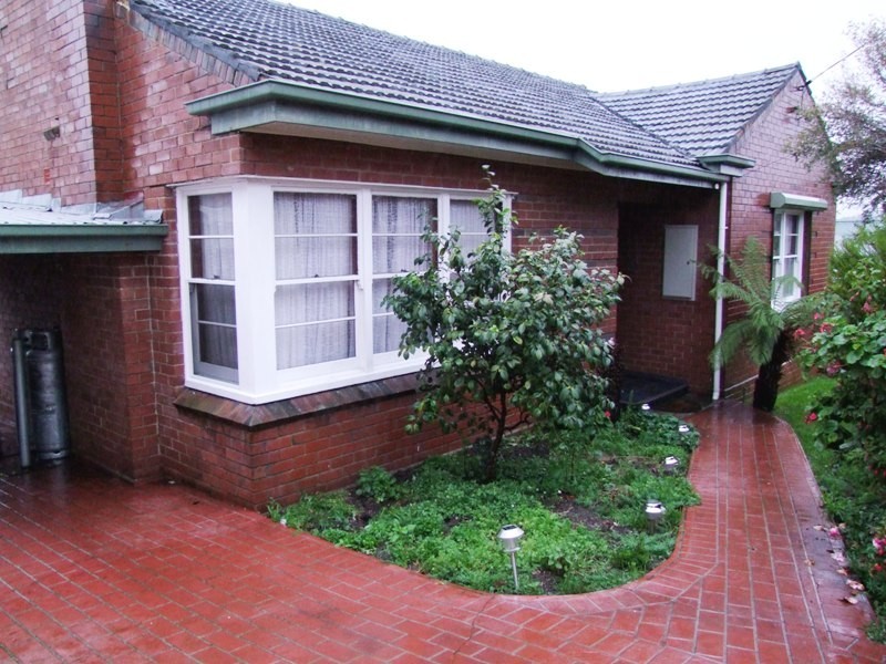 169 Augusta Road, Lenah Valley TAS 7008