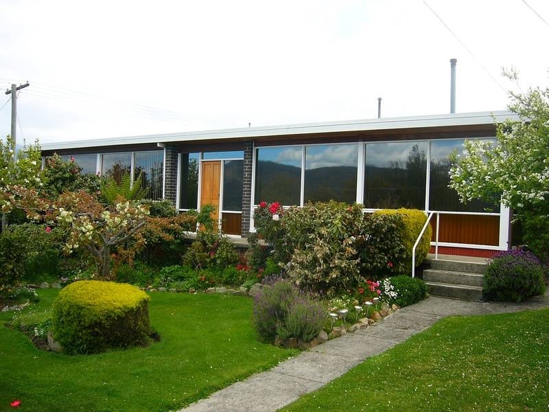 22 Wendourie Parade, Austins Ferry TAS 7011