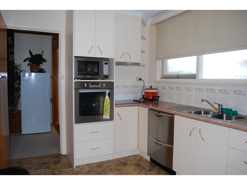 22 Wendourie Parade, Austins Ferry TAS 7011