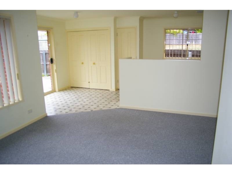 1/26 Buchingham Drive, Howrah TAS 7018