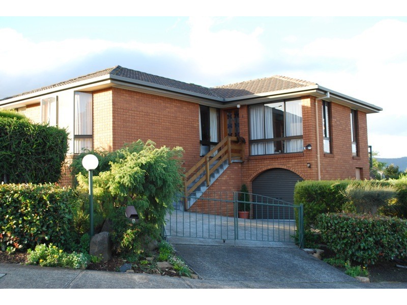 1 Cohen Court, Claremont TAS 7011