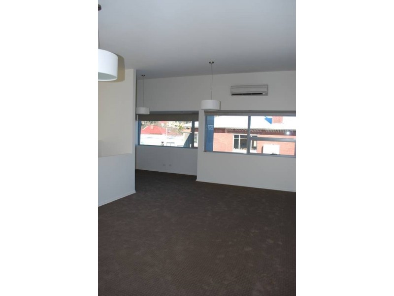 2/18 Smith Street, North Hobart TAS 7000