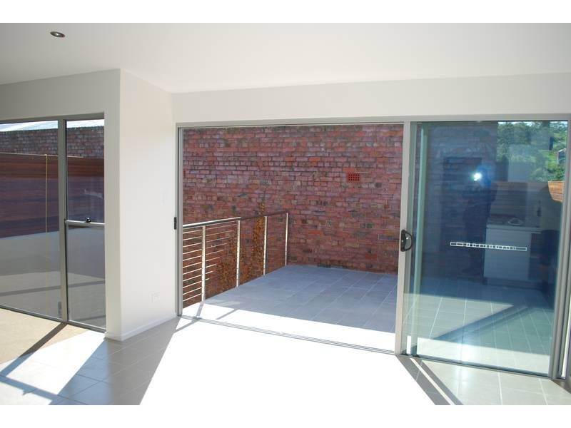 2/18 Smith Street, North Hobart TAS 7000