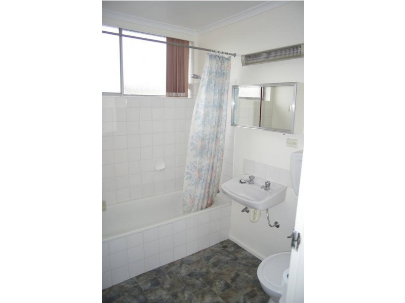 13/175 Clarence Street, Howrah TAS 7018