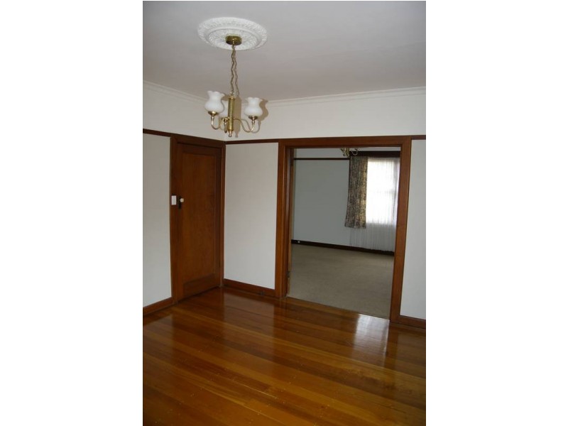 169 Augusta Road, Lenah Valley TAS 7008