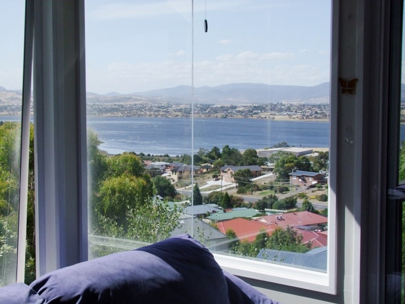 28 Louise Road, Austins Ferry TAS 7011