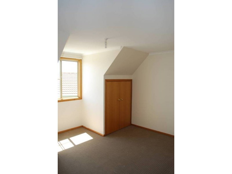 2/1 Bromby Street, New Town TAS 7008