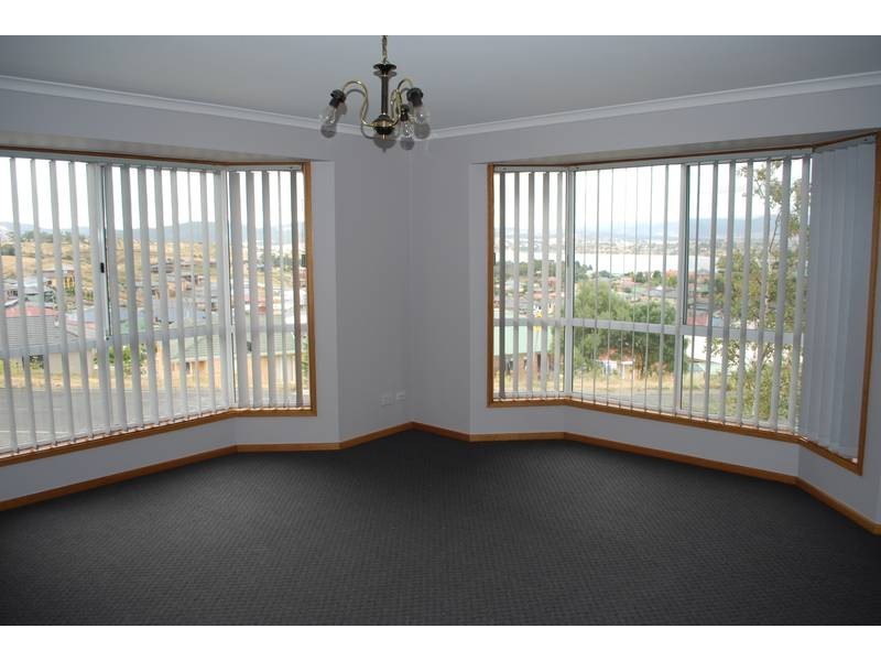 43 Arncliff Road, Austins Ferry TAS 7011
