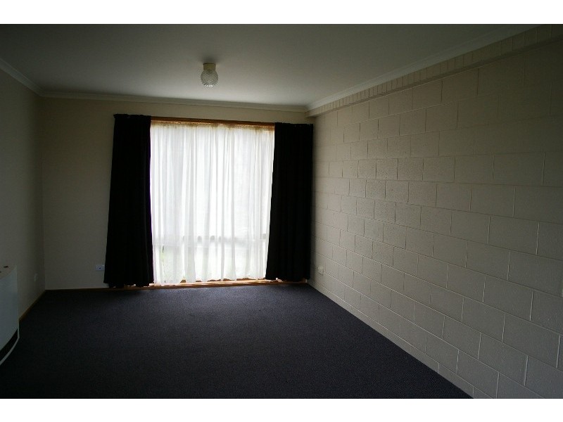 23/4 Clifford Court, Howrah TAS 7018