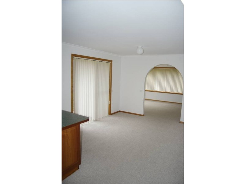 2/1 Mayfair Court, Howrah TAS 7018